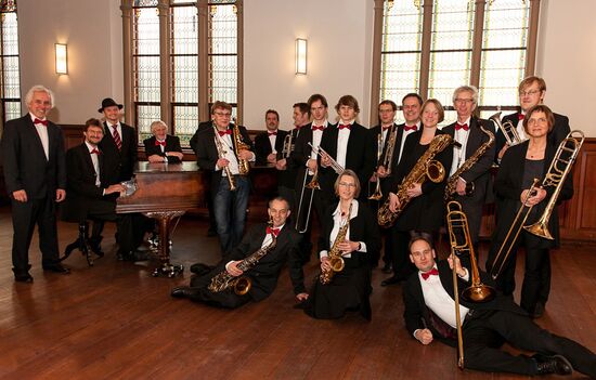 JazzCoastOrchestra in der Aula auf dem Museumsberg Flensburg